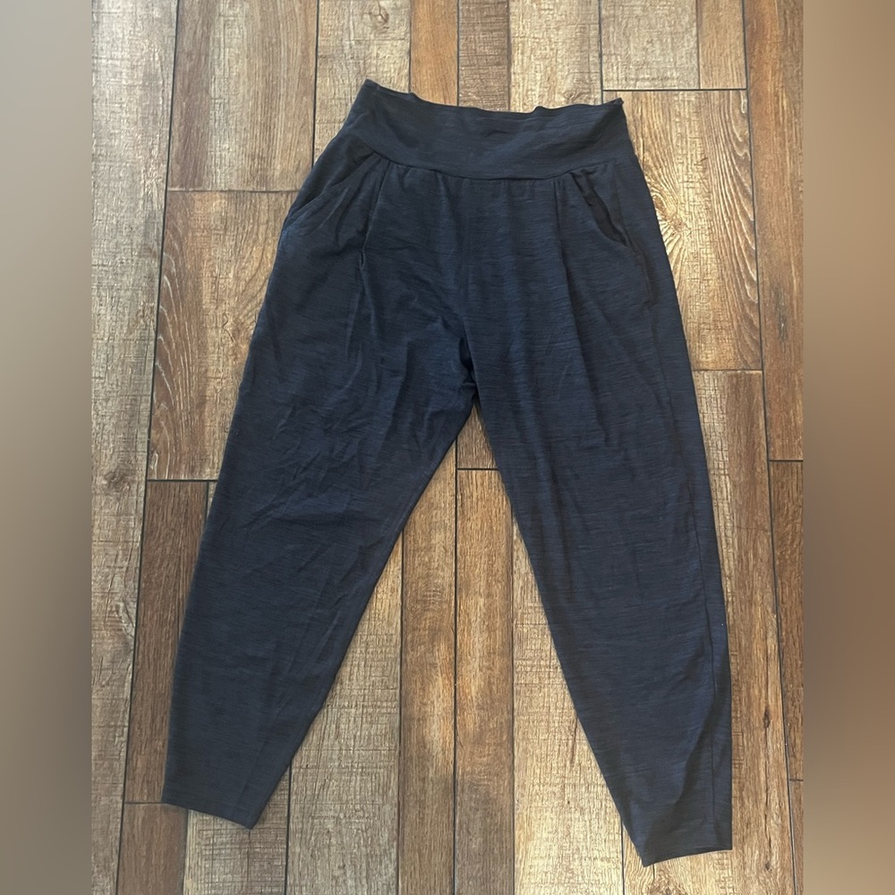 Vuori harem joggers LN